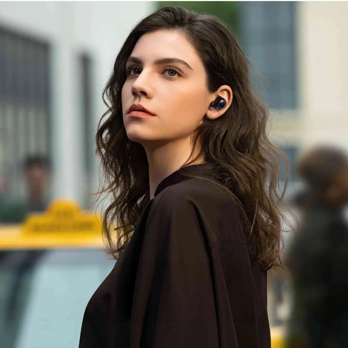 UrbanX True Wireless Bluetooth Earbuds + Charging Case, Black, Dual Connect, IPX5 aqua Resistance, Bluetooth 5.2 Connection, Balanced, Bass Boost suitable with OnePlus Ace 2