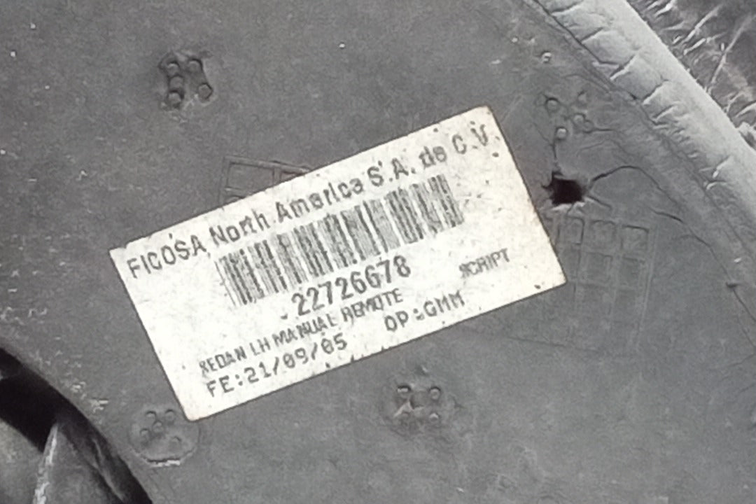 Pre-Owned 06 2006 Saturn Ion Driver LH Door Mirror OEM (Good)