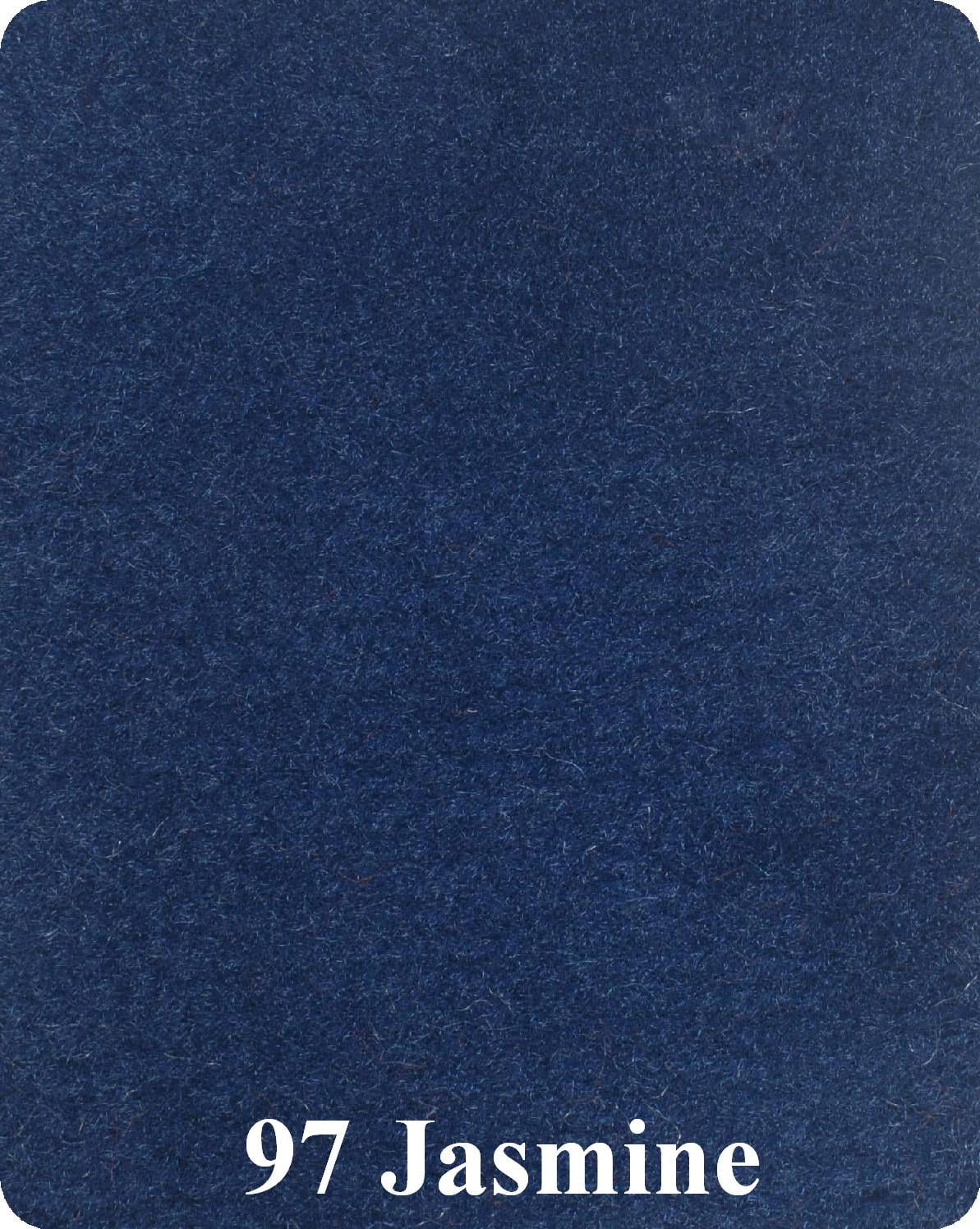 16 oz Cutpile vessel Carpet - Jasmine / Royal Blue - 6' x 20'